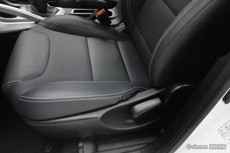 Geely Vision X3 — фото 13