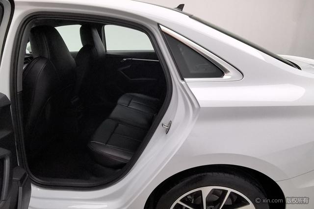 Audi A3 2021 A 3 L Limousine 35 TFSI Sport — фото 19