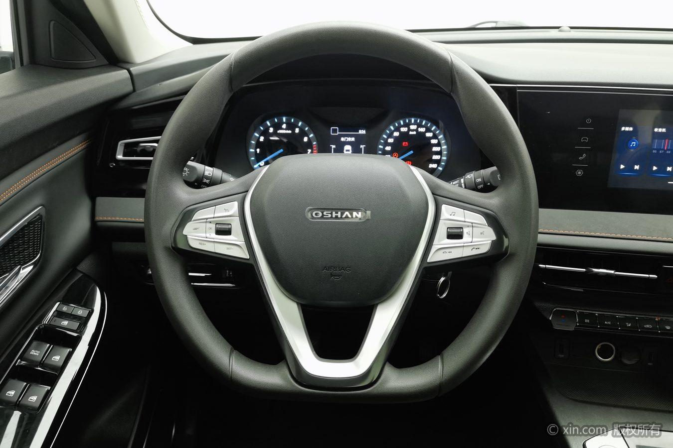 Changan Oshan X7 PLUS 2022 1.5T МКПП zun xiang xing
