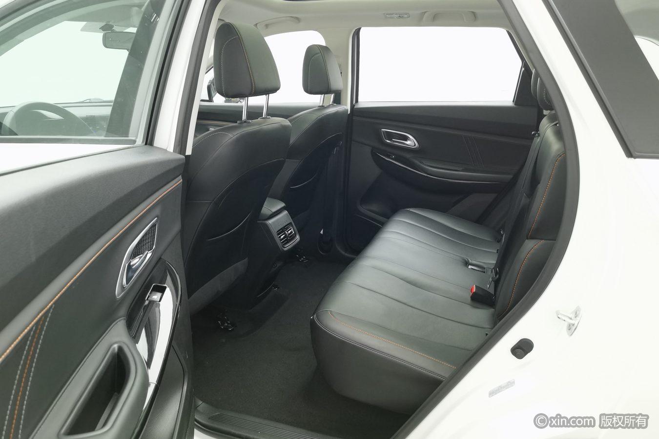 Changan Oshan X7 PLUS 2022 1.5T МКПП zun xiang xing