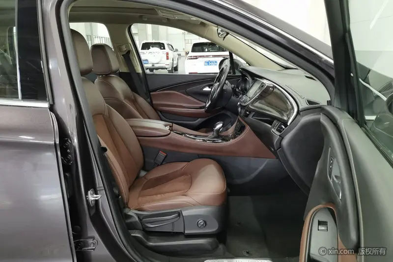 Buick Envision 20 T 2 WD — фото 14
