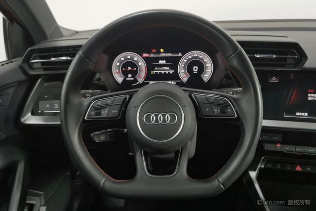 Audi A3 2023 Sportback 35 TFSI Sport — фото 14