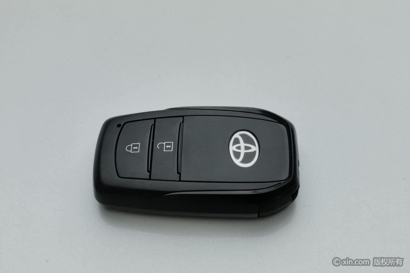 Toyota Fenglanda id 4510850 из Китая 17