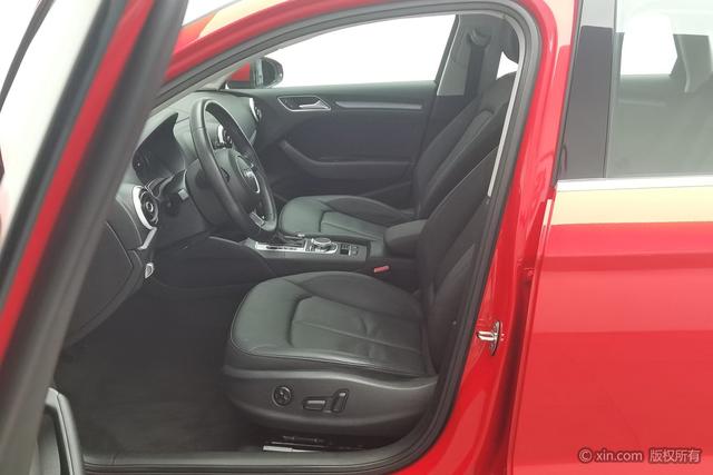 Audi A3 2015 Limousine 45 TFSI S line Luxury — фото 18