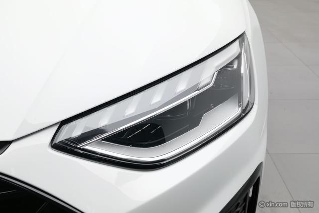 Audi A4L 2024 40 TFSI — фото 7