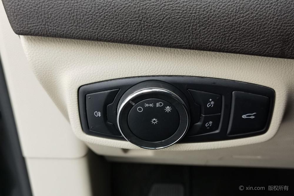 Lincoln MKC, фото 16