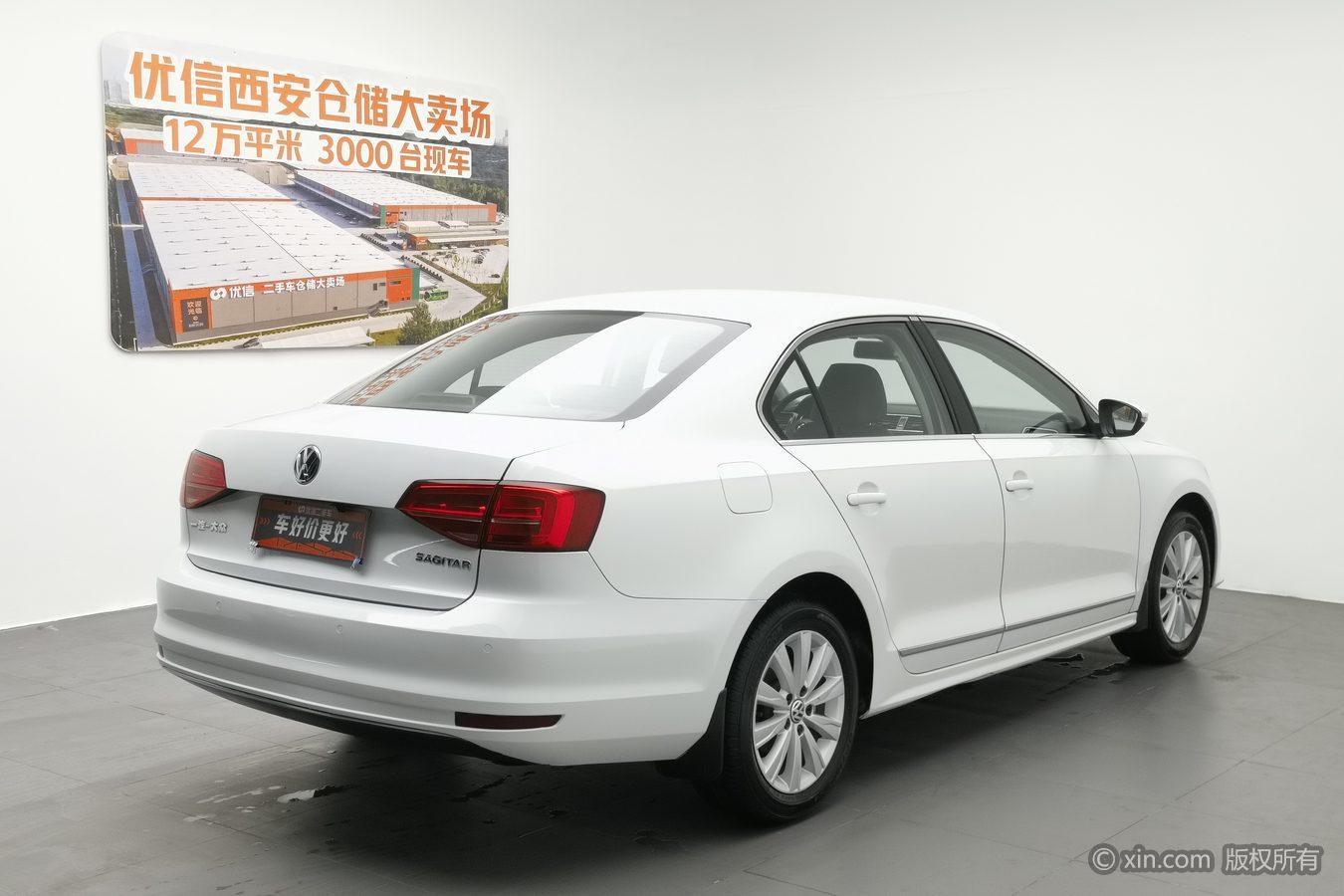 Volkswagen Sagitar 2015 1.6L AT Comfort