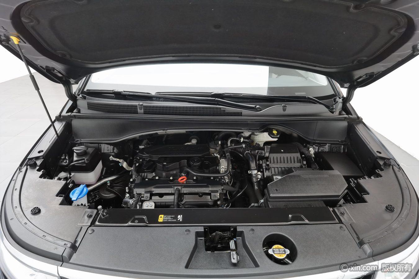 Hyundai Custo 2024 270TGDi LUX Luxury