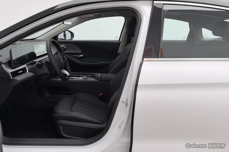 Chery Arrizo 8 1.6 TGDI DCT — фото 12