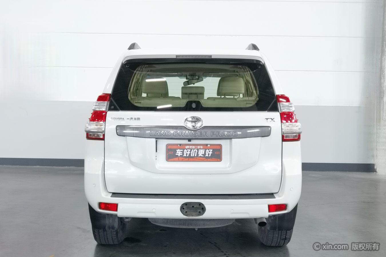 Toyota Land Cruiser Prado 2016 2.7L AT Luxury