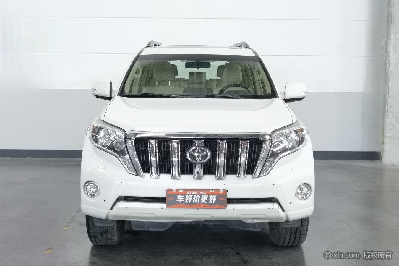 Toyota Land Cruiser Prado 2016 2.7L AT Luxury