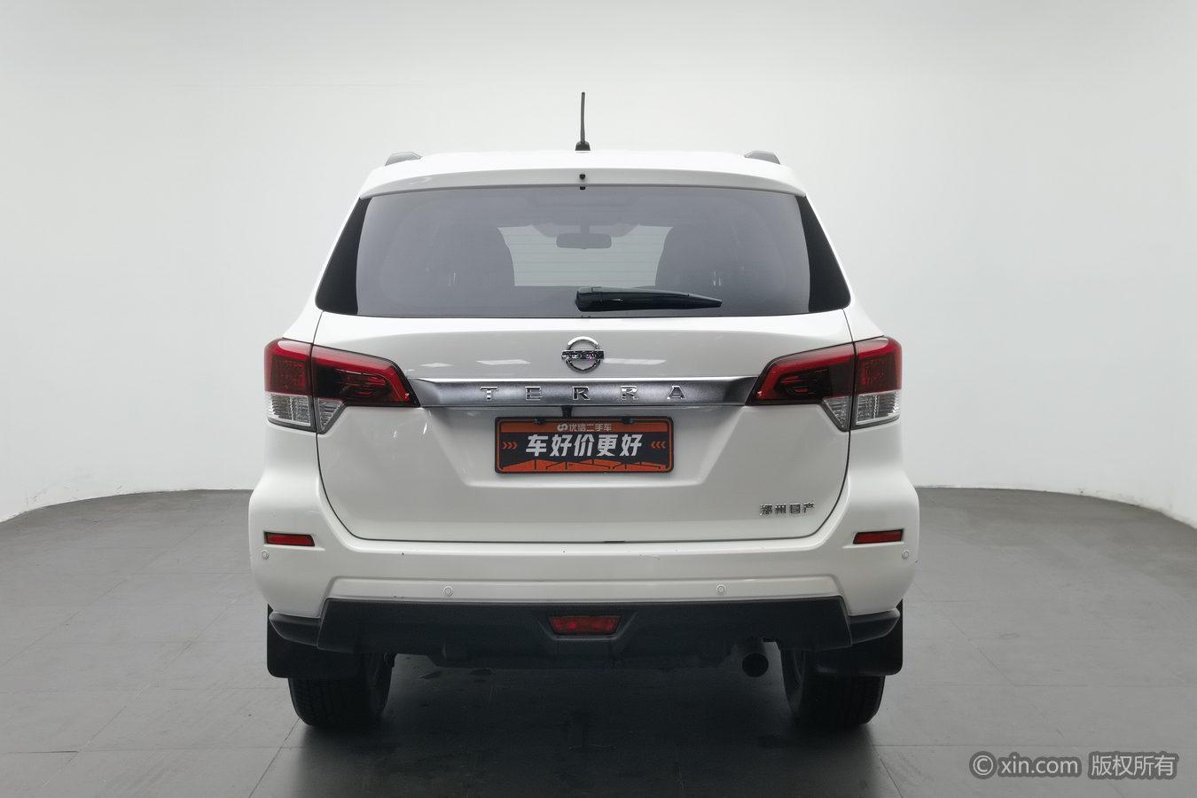 Nissan Terra 2020 2.5L MT Elite