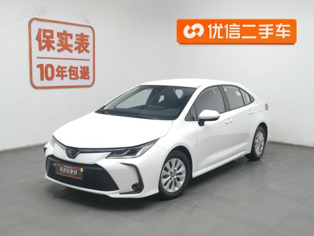 Toyota Corolla 2023 Белый из Китая, фото 4