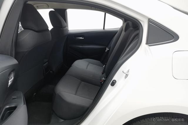 Toyota Corolla id 4024089 из Китая 12