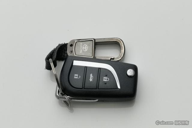 Toyota Corolla id 4024089 из Китая 16