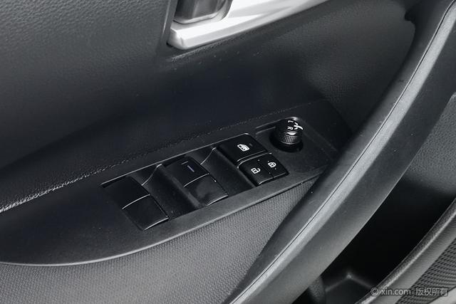 Toyota Corolla id 4024089 из Китая 24