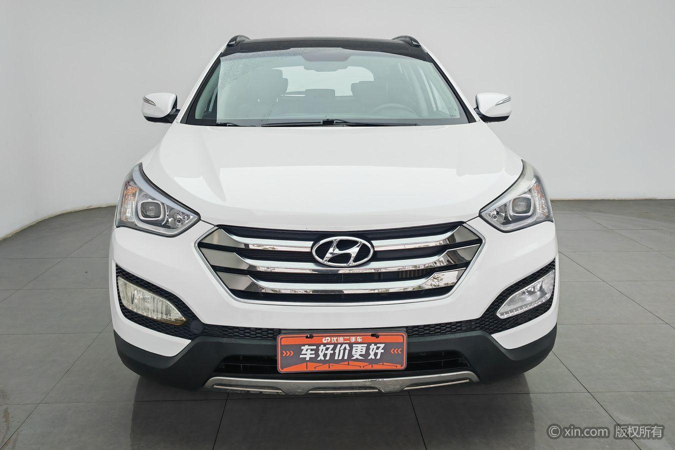 Hyundai Santa Fe 2015 2.0T AT 5 мест