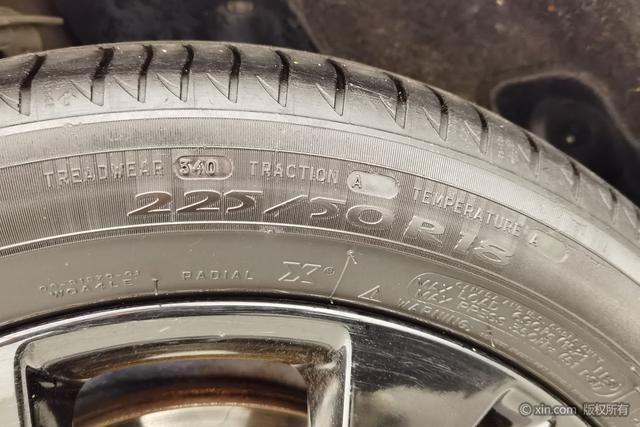 BMW X2 id 3810549 из Китая 15