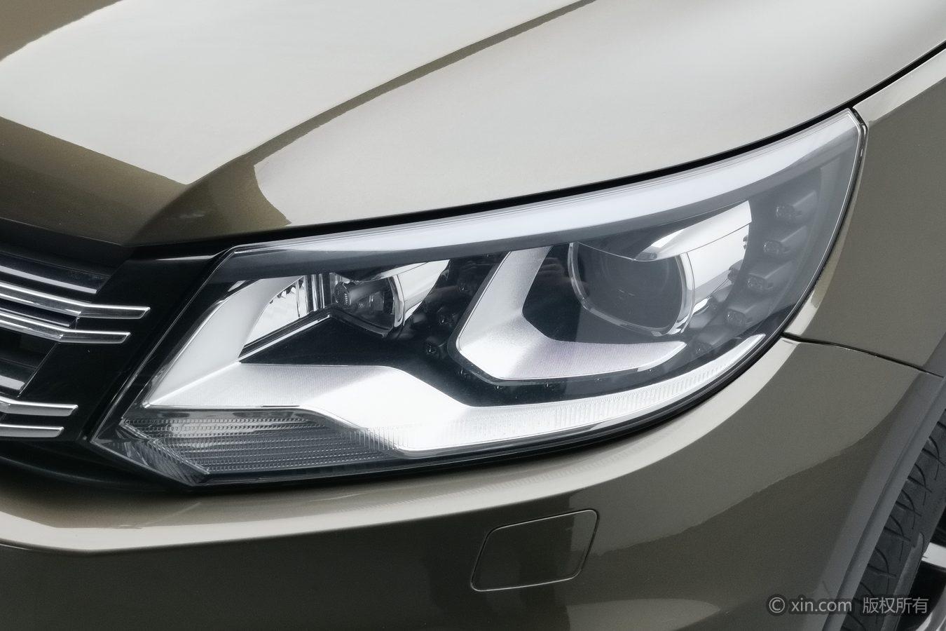 Volkswagen Tiguan 2015 2.0TSI AT Flagship