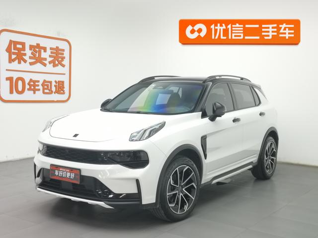 Lynk & Co 01 2023 года выпуска