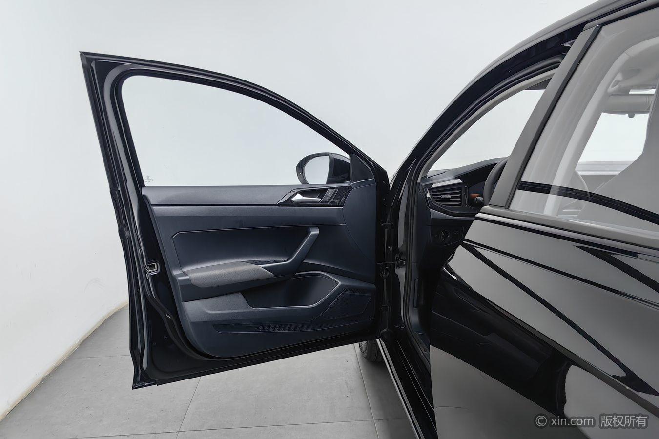 Volkswagen Lavida — фотографии объявления, Фото 12