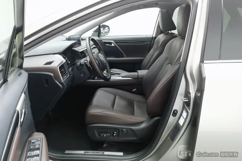 Lexus RX 450h L 4 WD 7 — фото 12
