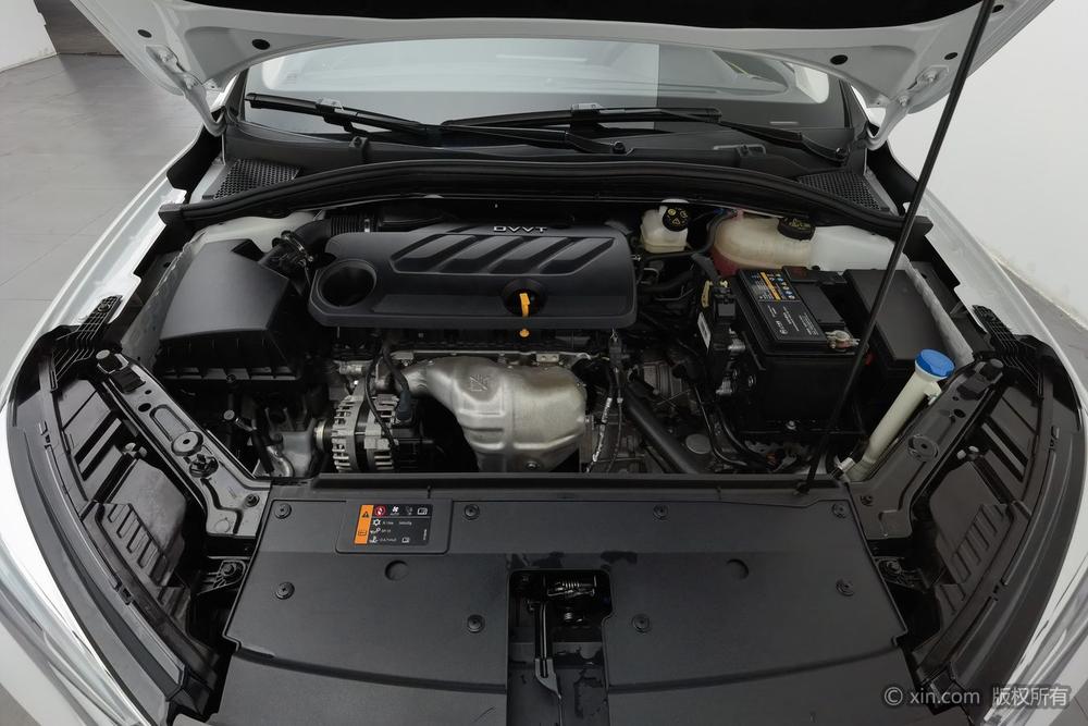 Roewe i5, фото 5