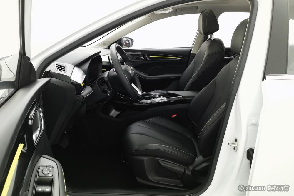 Roewe i5, фото 17