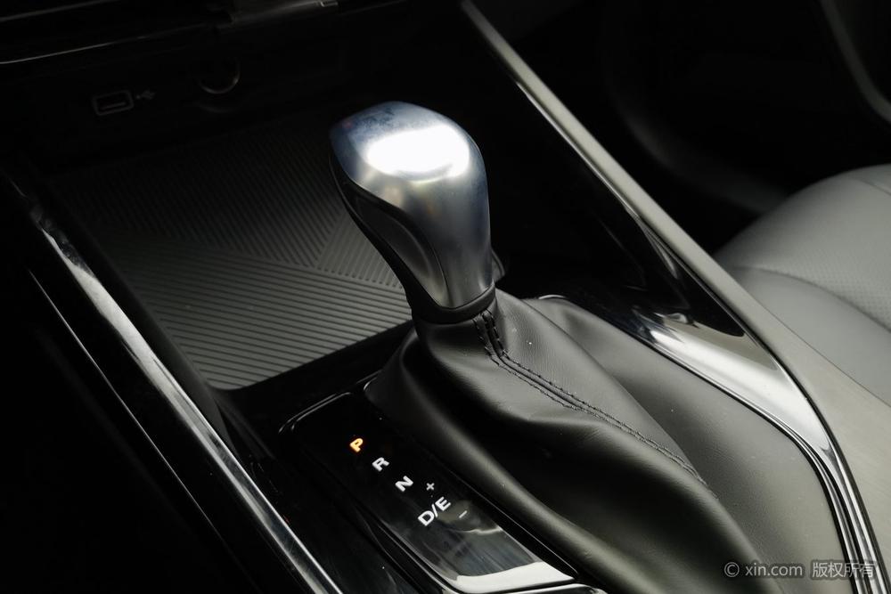 Roewe i5, фото 15