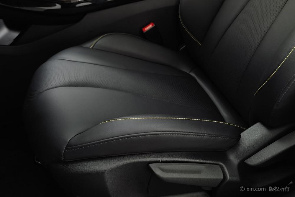Roewe i5, фото 18