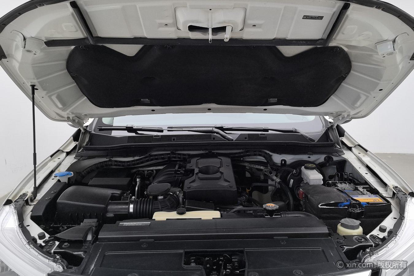 Nissan Terra 2020 2.5L AT Luxury