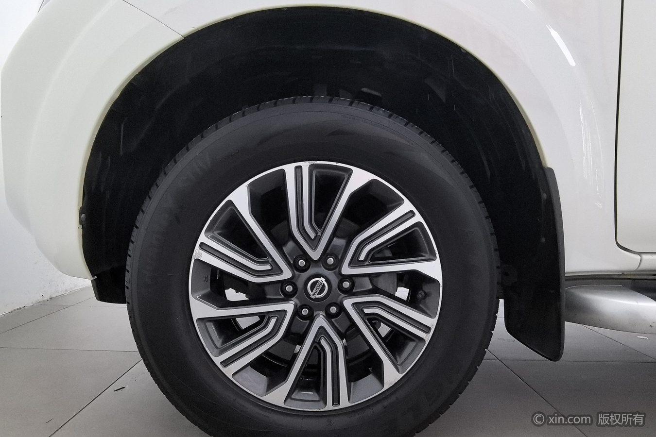 Nissan Terra 2020 2.5L AT Luxury