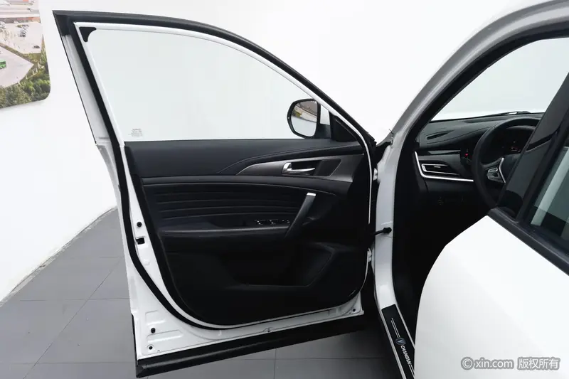 Changan CS35 PLUS — фото 17