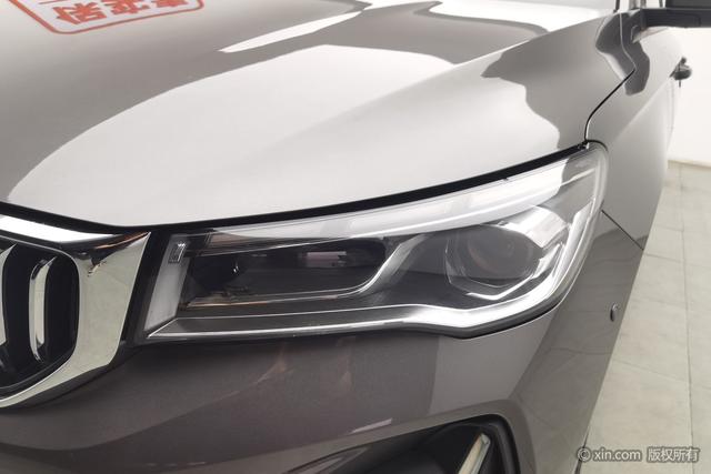 Geely Emgrand 2025 4 1.5 L MT — фото 7