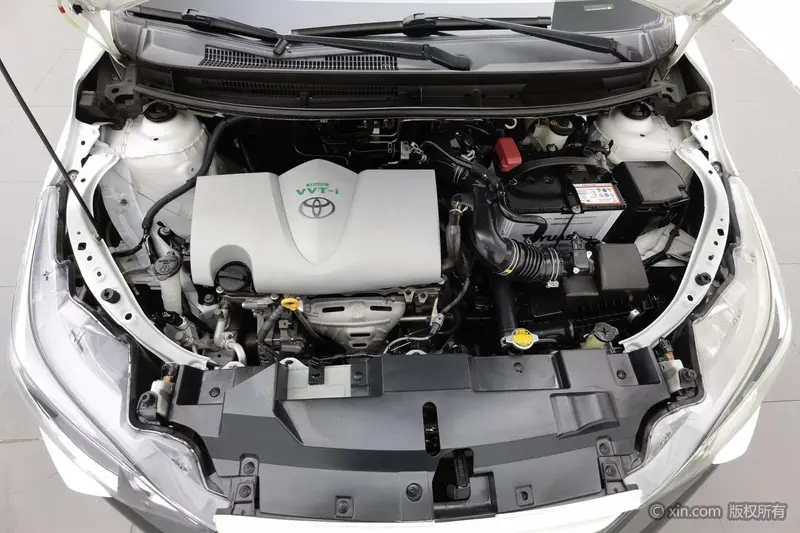 Toyota YARIS L 1.5 E CVT — фото 6