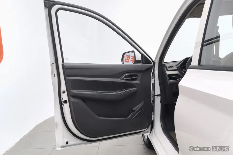 Wuling Hongguang 1.5 L S VI — фото 16