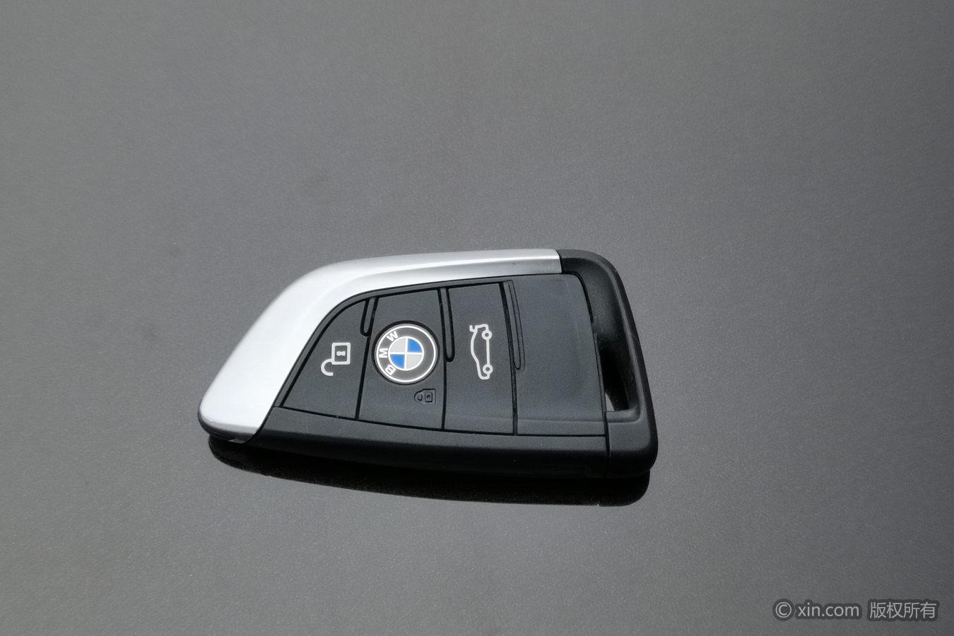 BMW X1 2021 xDrive25Li Premium