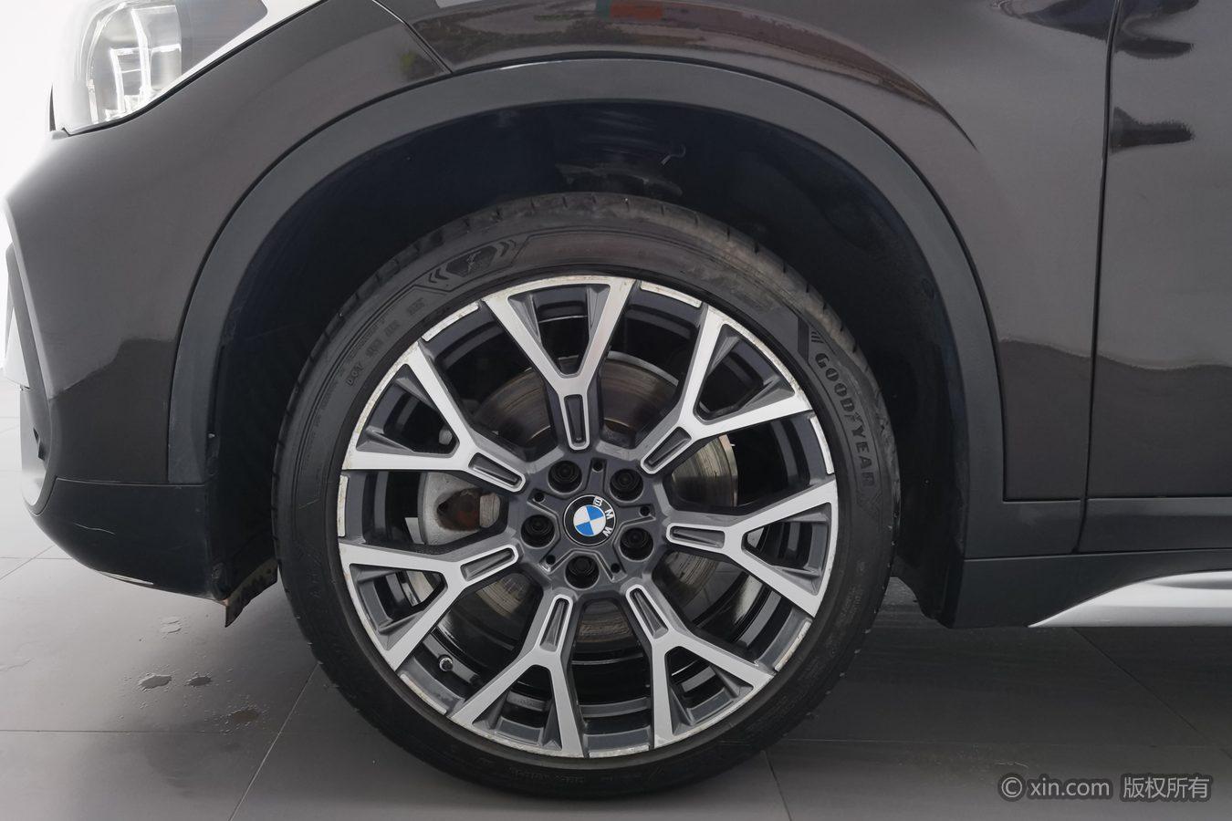 BMW X1 2021 xDrive25Li Premium