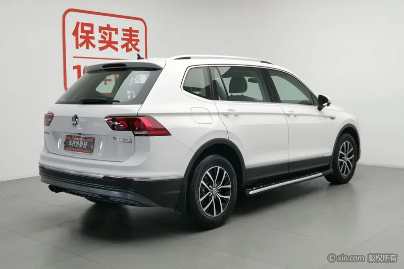 Volkswagen Tiguan L — фото 4