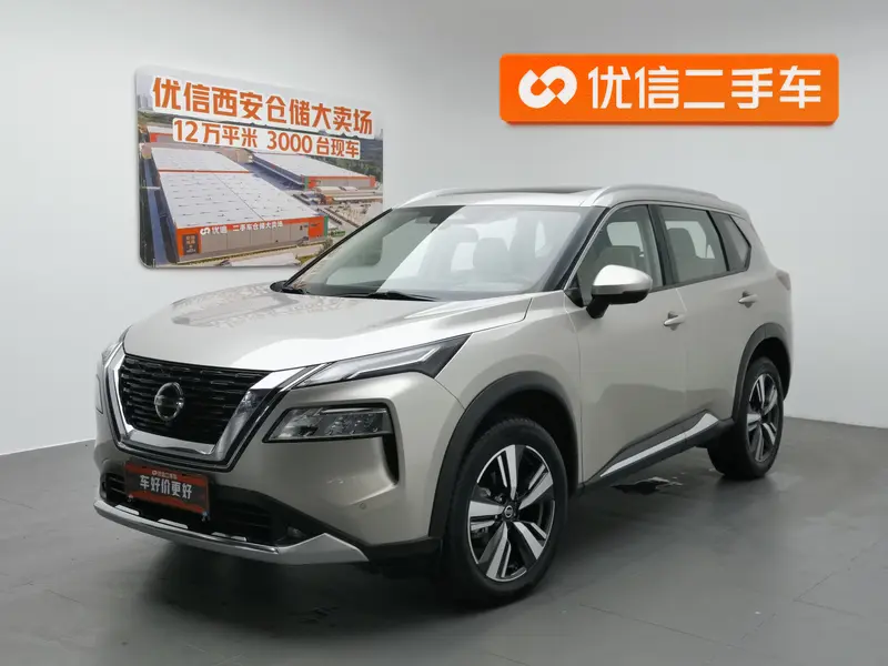 Nissan X-Trail — фото 1