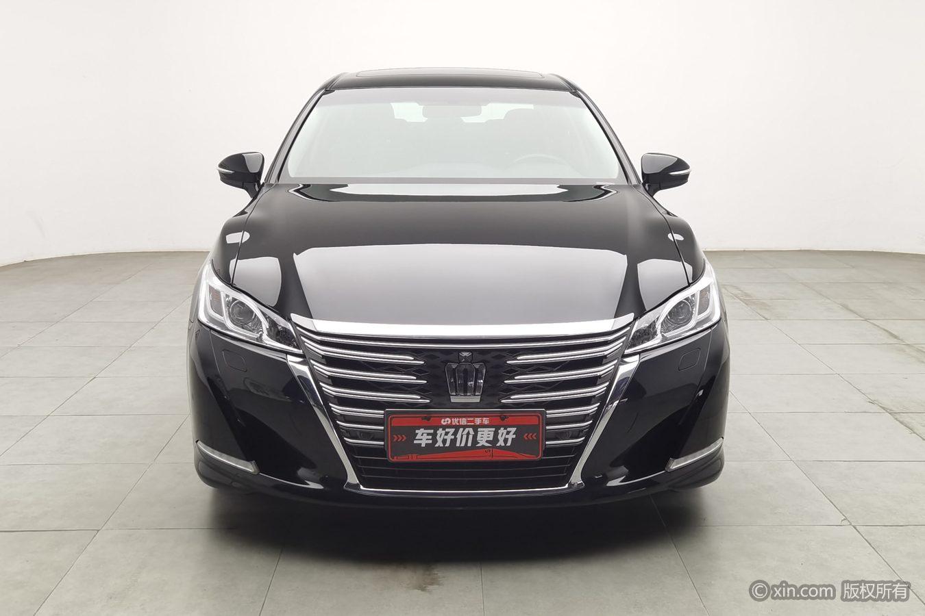 Toyota Crown 2015 2.0T Fashion
