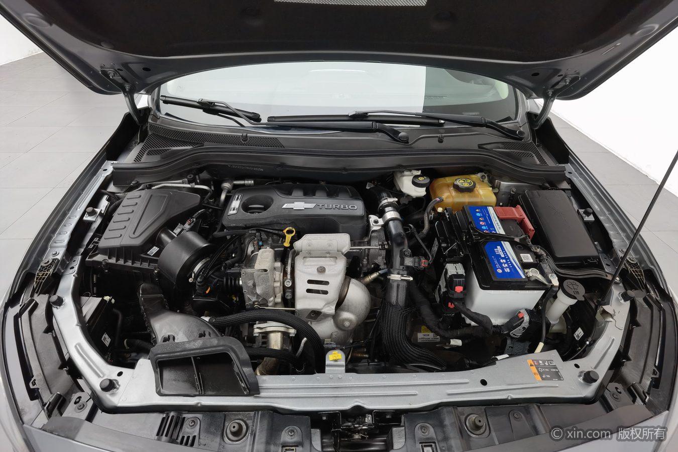 Chevrolet Monza 2020 Redline 320T DCT