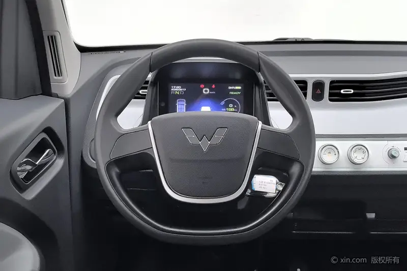 Wuling Hongguang MINI EV — фото 9