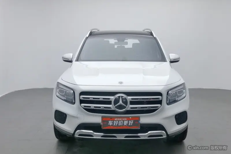 Mercedes-Benz GLB — фото 2