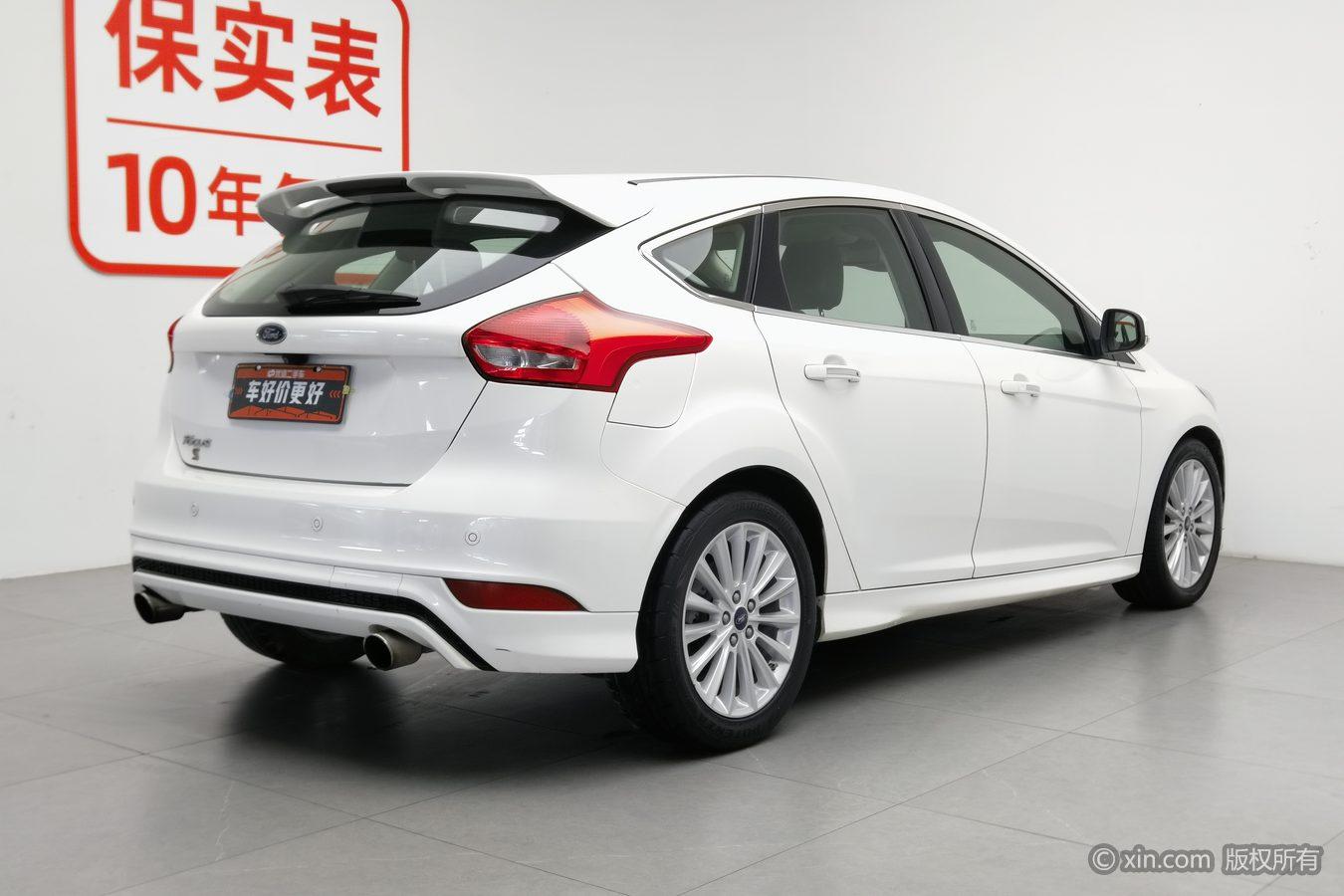 Ford Focus 2015 EcoBoost 180 AT Sport