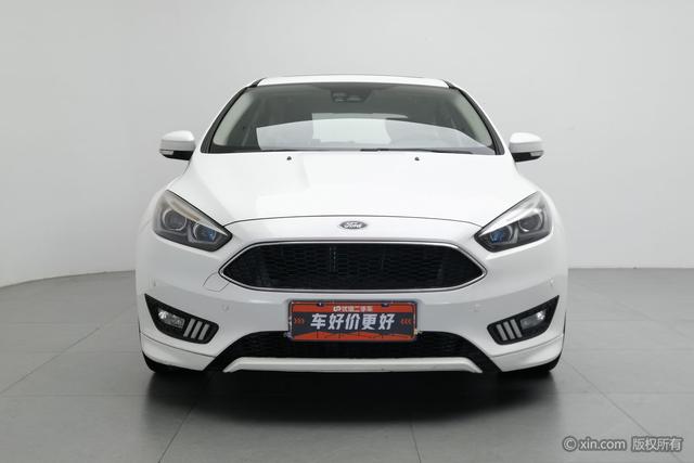 Ford Focus 2015 Eco Boost 180 ATSport — фото 2