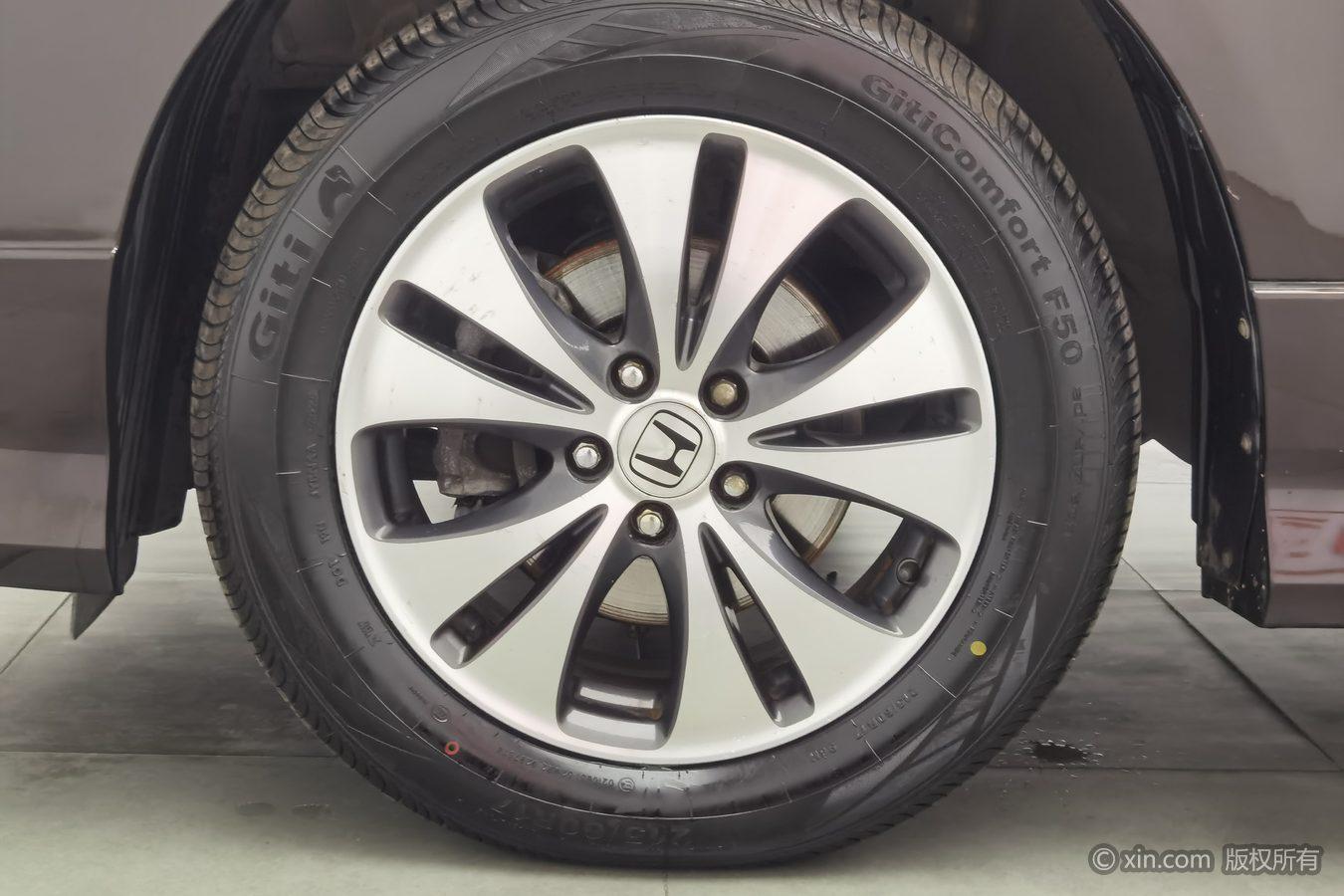 Honda Elysion 2012 2.4L VTi-S Luxury