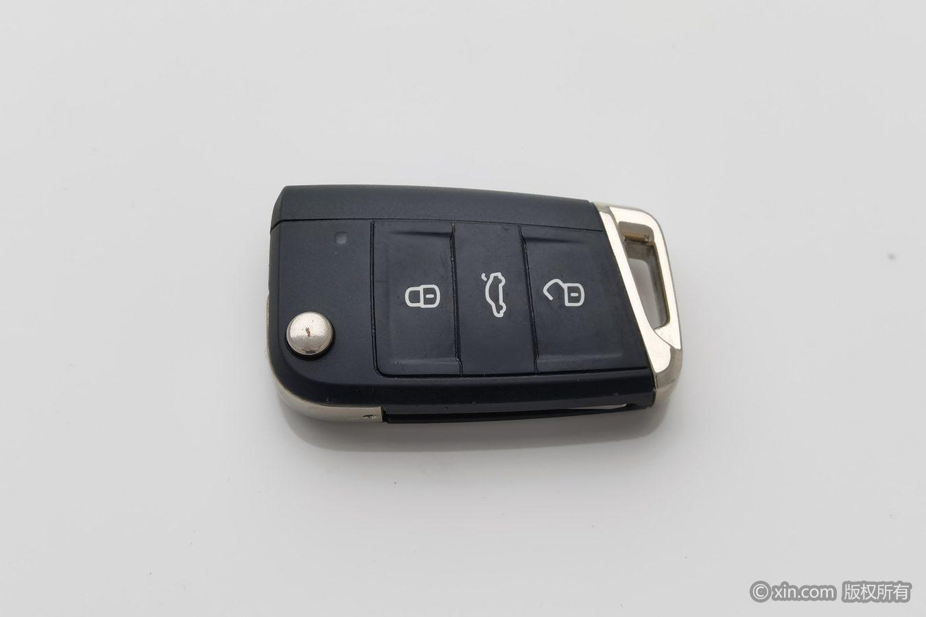 Volkswagen Tiguan L L 2021 280TSI AT Smart