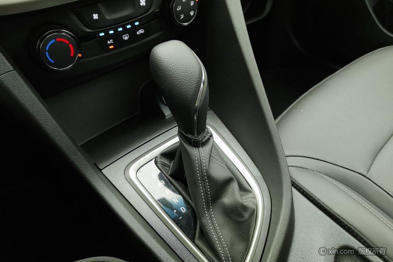 Buick Excelle — фотографии объявления, Фото 18