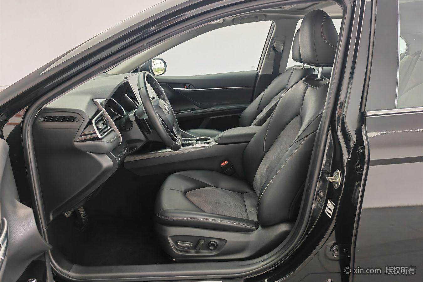 Toyota Camry id 4439804 из Китая 15